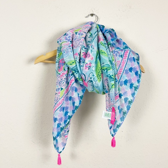 Lilly Pulitzer Seaspray Wrap Scarf - Picture 2 of 4